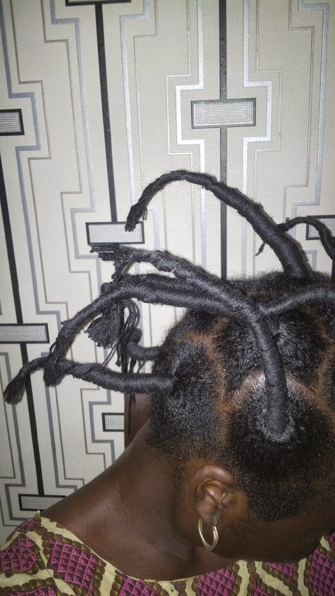 Africanaturalis's tweet image. How to stretch your #naturalhair with #africanthreading buff.ly/2jbmlNu