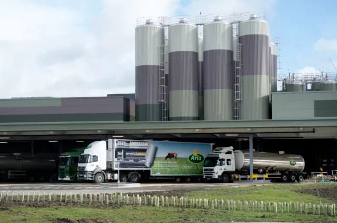 Arla to invest £37.5m in 2017 across all 13 UK production, packing &amp; distribution sites plus logistics operation goo.gl/frlcCm