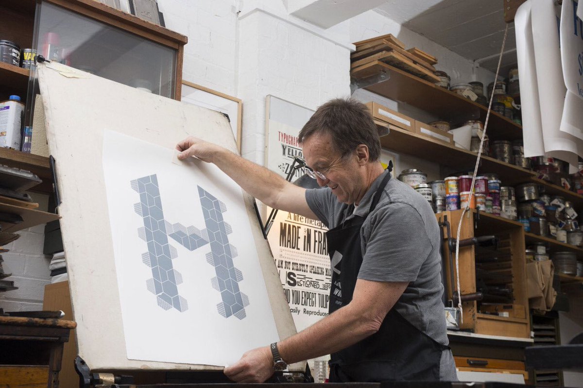 Type Worship tweet media