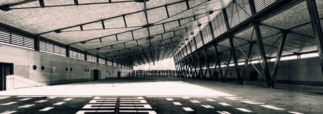 Light changes everything, doesn’t it? Bolluca Marketplace, designed by #CiniciArchitects.