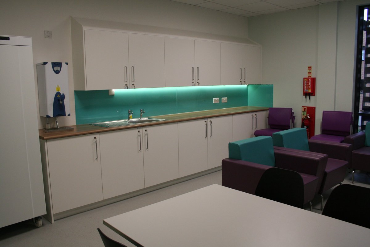 MedspaceUK's tweet photo. New staff room installed in the Pharmacy Department at @RUHBath https://t.co/LTscv3dhJp