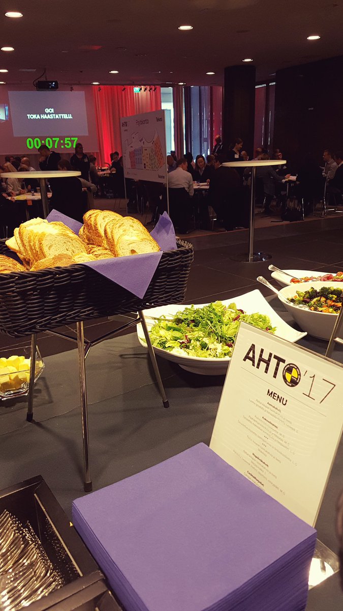 Kohta on 200 asiakashaastattelua takana ja aika syödä! #ahto17 #leanservicecreation <a href="/futurice/">Futurice</a>  <a href="/finlandiatalo/">Finlandia Hall</a>