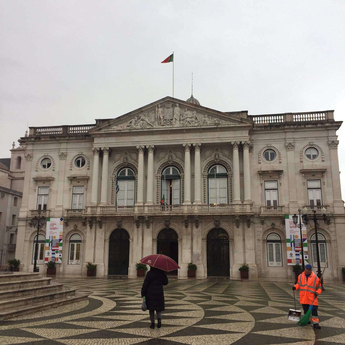 urbanalys's tweet photo. Lisbon. Off to @JPIUrbanEurope Governing Board ws on long-term strategy, kindly hosted by #FCT &amp; Lisbon City Council. #sriaimplementation https://t.co/r6awMRgVPb