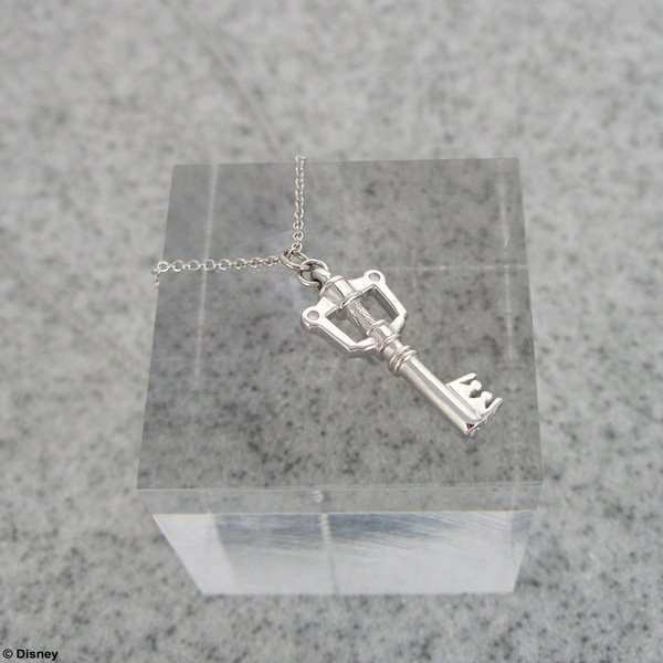ARTNIAにて『KINGDOM HEARTS Silver Charm Necklace』4種＜ソラ