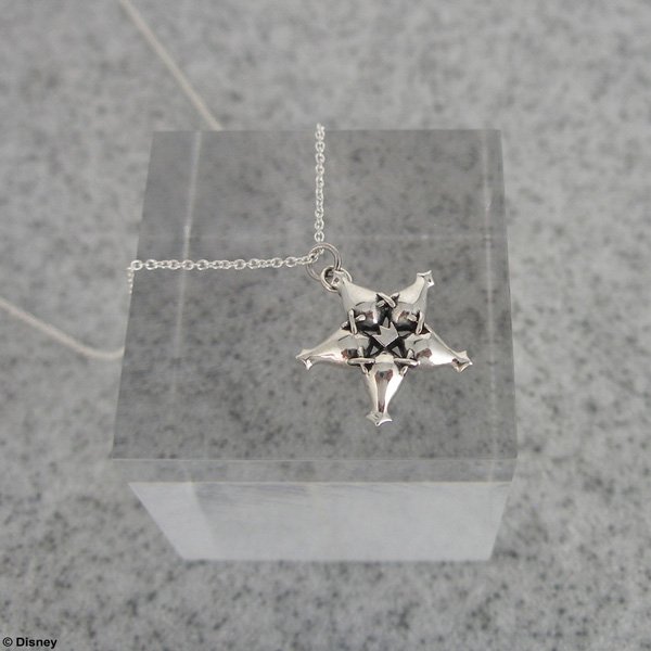 ARTNIAにて『KINGDOM HEARTS Silver Charm Necklace』4種＜ソラ