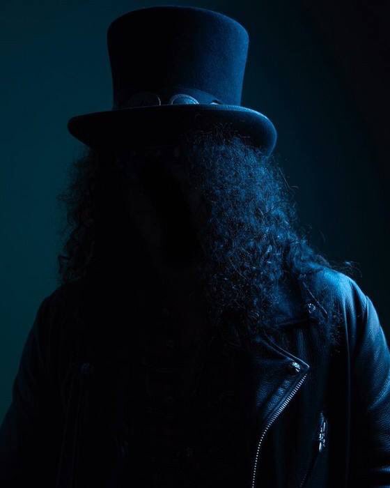 SlashArmyLondon's tweet photo. @Slash , is that you? 😃😀 https://t.co/foSI8WdHge