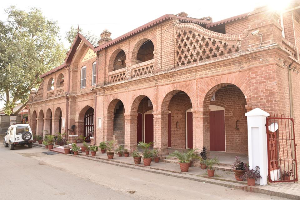 RuralHimachal's tweet photo. Heritage Village Garli #incredible #Rural #himachal #heritage #Village #garli #pragpur #kangra #HimachalPradesh #himachaltourism #hptourism https://t.co/YNhyVv1h30