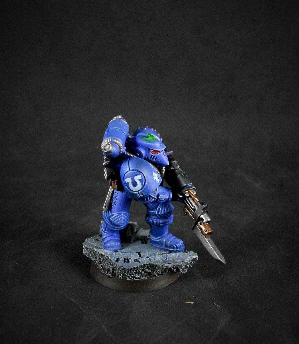 AngelGn1980's tweet photo. My version of #spacemarine 30th aniversary #30k #SexyPainted, i hope you like it. Regards, Angel.
#PaintingWarhamnmer #warhammer40k https://t.co/zyybRm2QtH