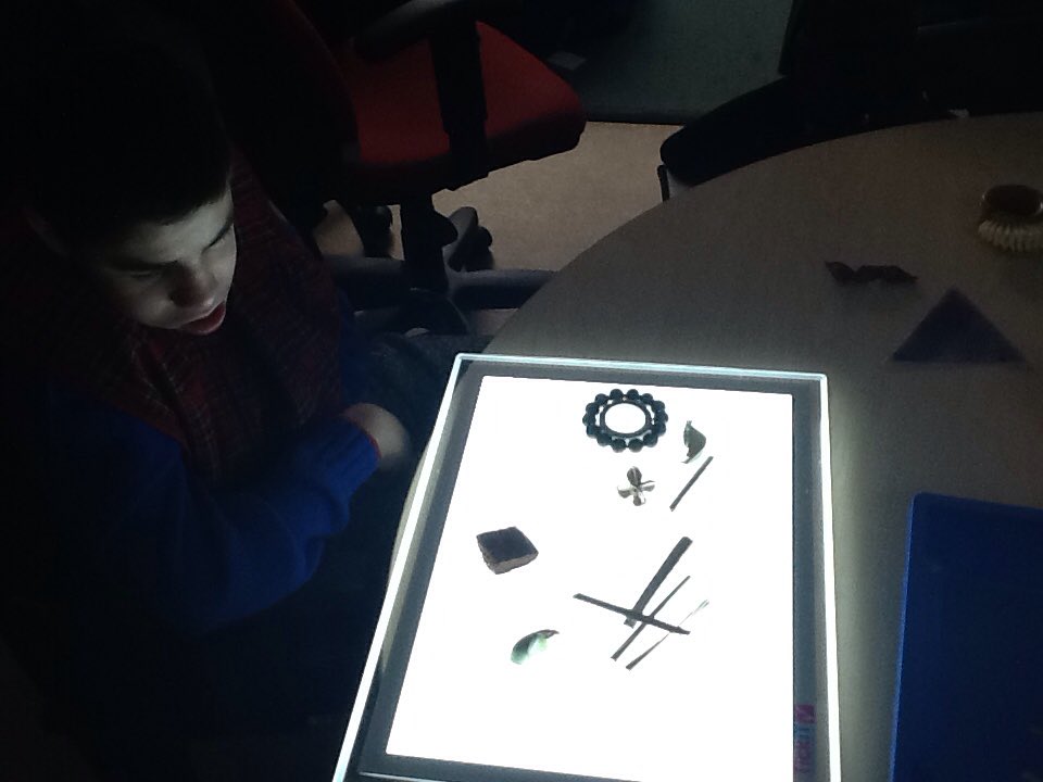 wilsonstfeed's tweet photo. Students of #wschaplin exploring different textures #wspmld #wscreative #sensory https://t.co/qC0G2TSI0U