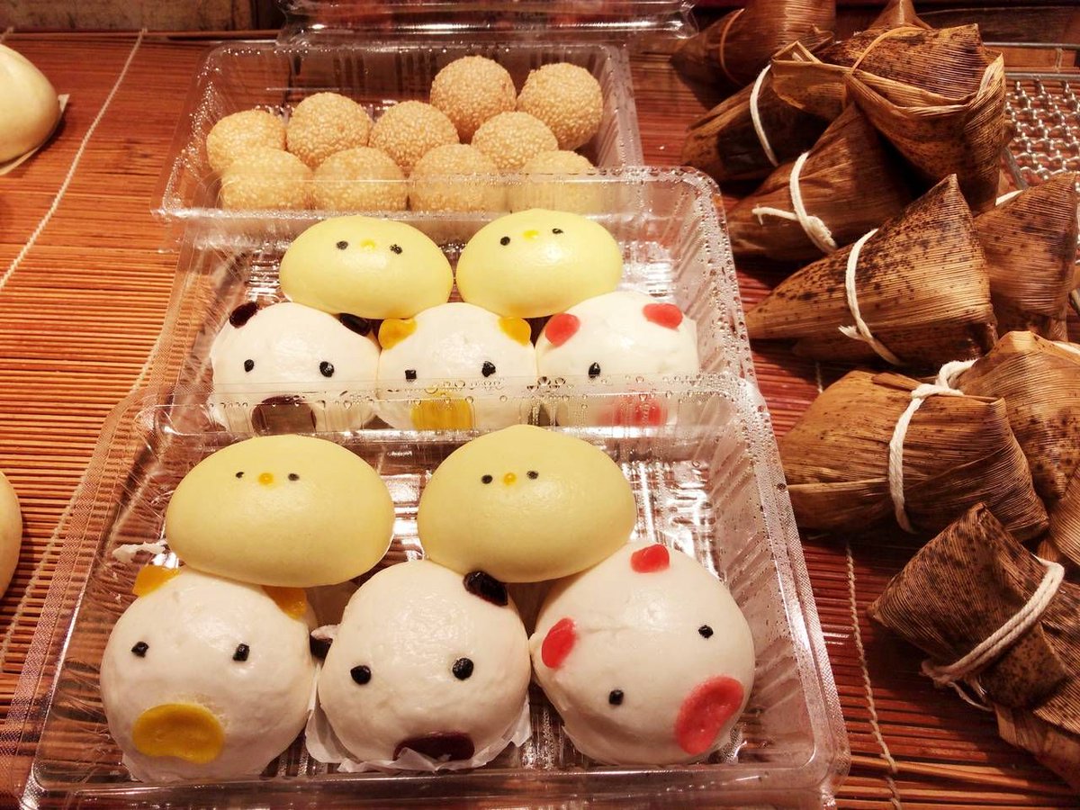 Photo阪急 阪急電鉄 神戸の南京町春節祭に行ってきました T Co Fozjwjof6t 音楽 雑技 獅子舞とイベント盛りだくさん 小籠包は熱々で肉汁じゅわ やっぱり一番の楽しみはおいしい食べ物