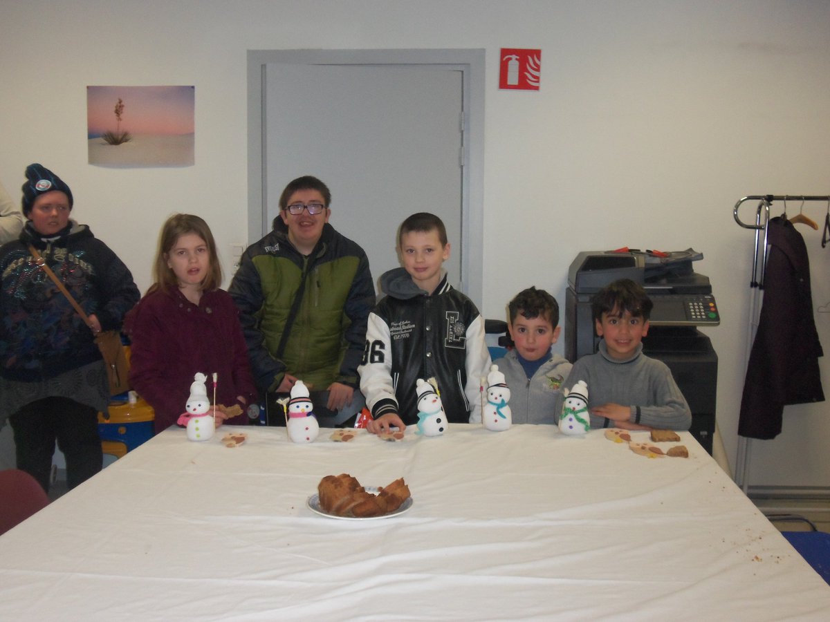 Voici quelques photos de l'atelier du samedi 28 janvier. Les enfants étaient très content de leurs petites réalisations. :D