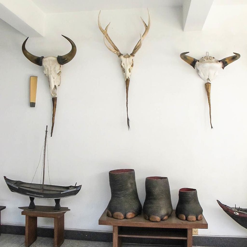 WonderfilledMag's tweet photo. The Reunification Palace: a relic of the past and a  mid-century design dream, with treasures around every corner /… https://t.co/8cbOtbgUL4