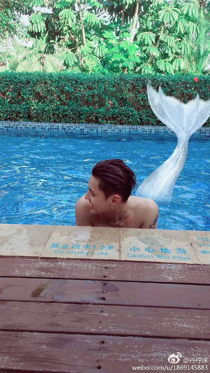 ascare_'s tweet photo. เหงือกน้อยปังปัง #KrisWu #wuyifan https://t.co/aRgkm5k4qD