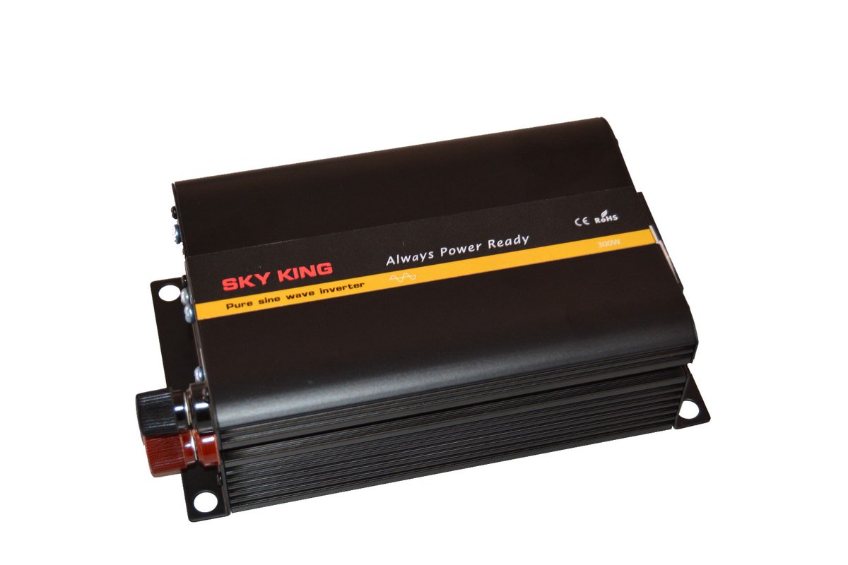 SAEnergyGroup's tweet image. 300W 12V Skyking Pure Sine Wave Inverter
Visit our Website For Information- saeg.co.za 
#Skyking #Inverters #pure #Sine #wave