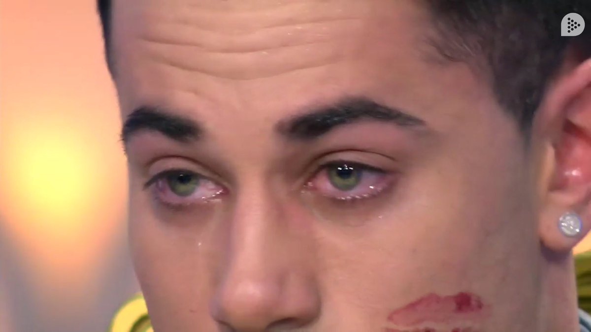 jessigogi's tweet photo. ;;; Lo bueno de una persona fría esq lo poco q muestra es verdadero ;; y eso es lo q te pasa a ti @_James_Lover  guapo animo @alba_maciass_ https://t.co/YrMJcjopGp