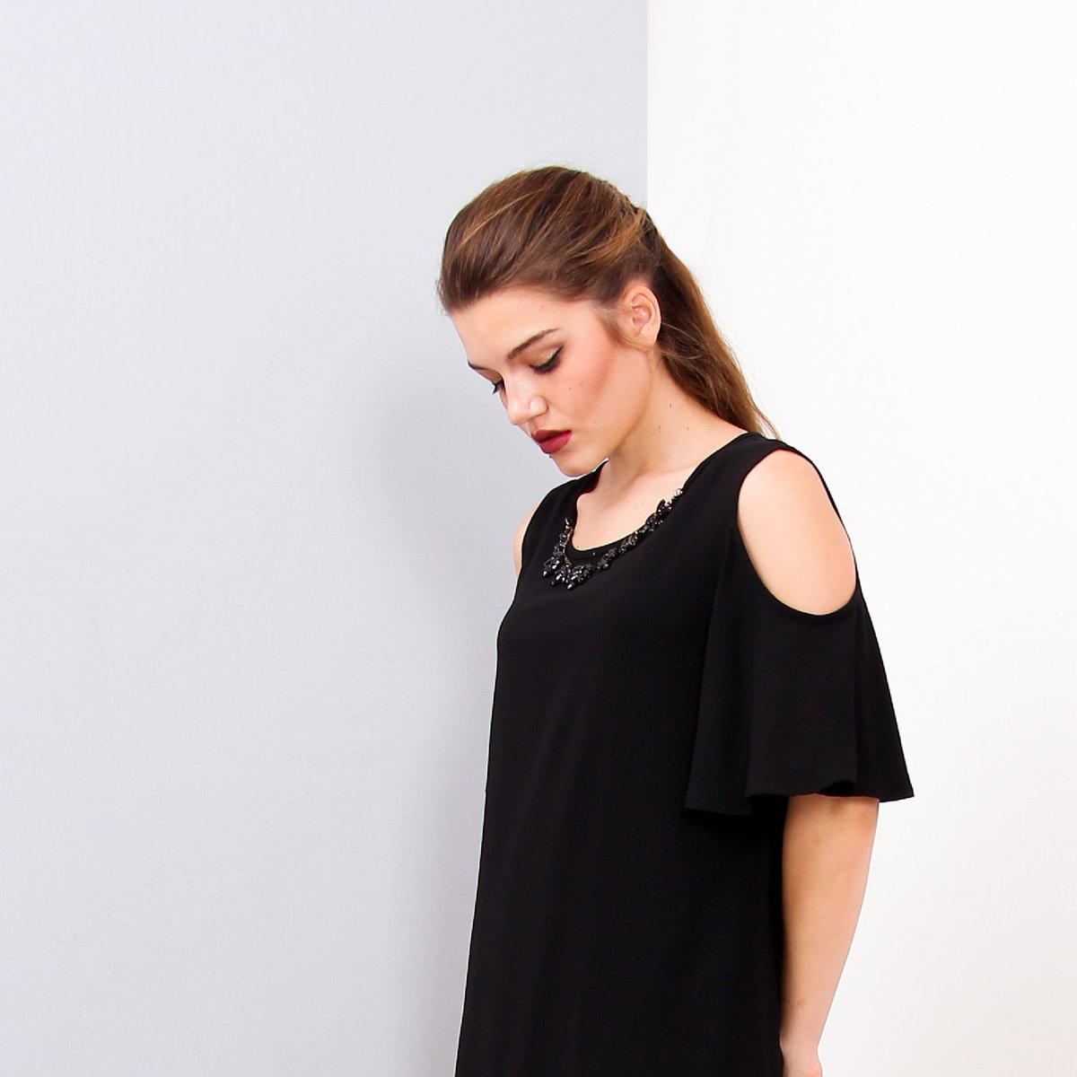 simplicityID's tweet image. Keep fashionable on the end of the month with dress collections from Simplicity.