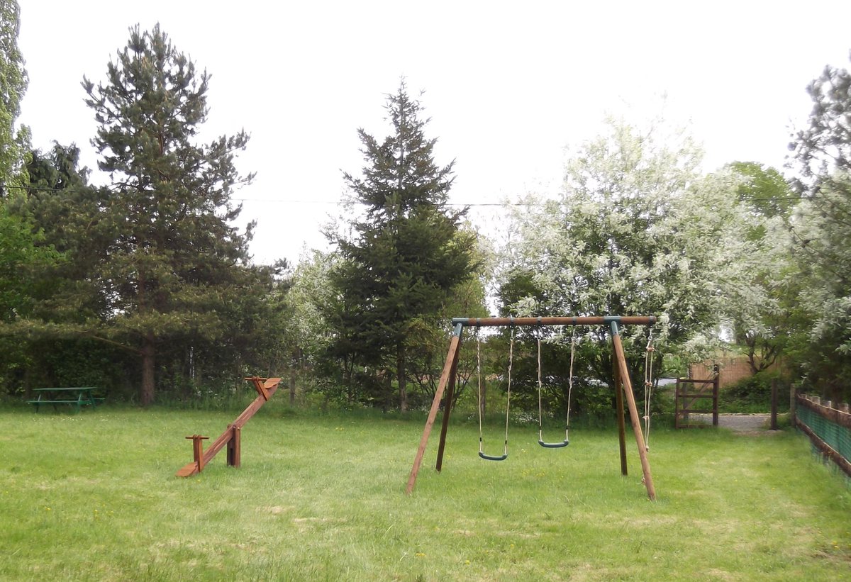 Now that the weather is getting warmer, if you're thinking about a holiday in France, why not consider our charming gite in Mayenne?