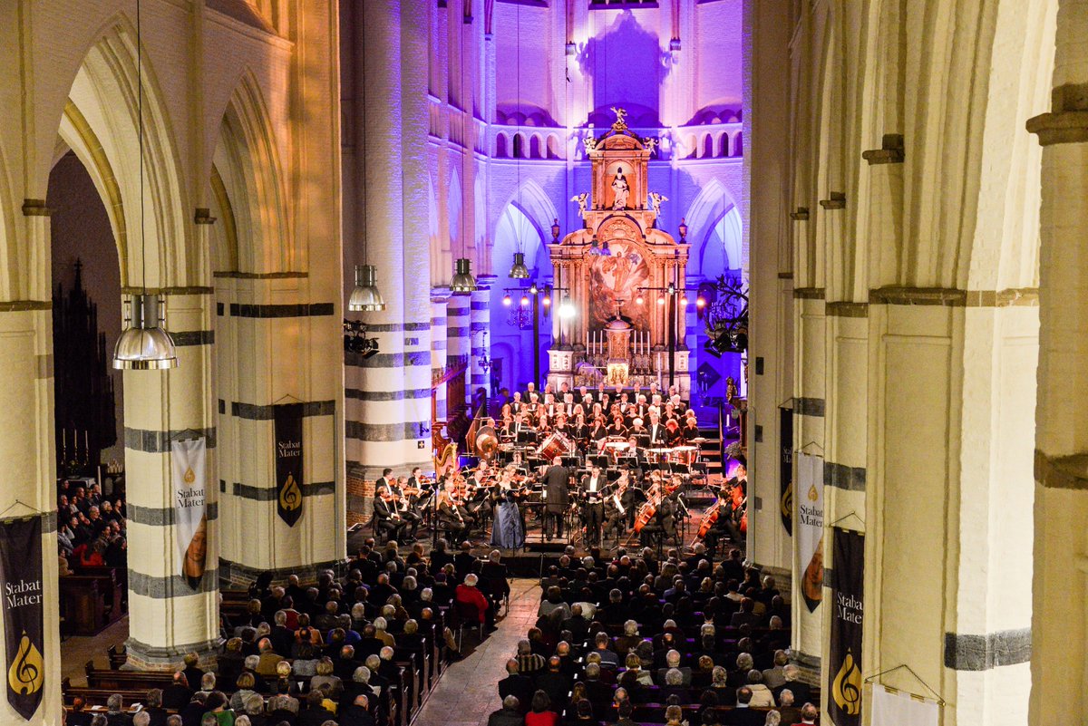 Nog vol op kaarten voor het Stabat Mater concert- Antonin Dvorak- in Oirschot, zaterdag 1 april. Ga naar stabatmater.nl en bestel!
