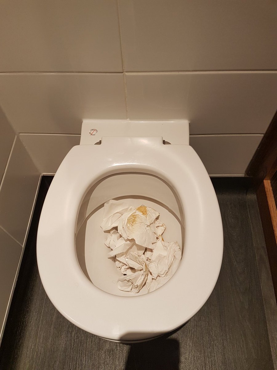 JamesC_Harrison's tweet photo. This is the toilet I walked into after a member of the @WetherspoonsUK kitchen used it great standards  😲 https://t.co/67GlEWjPrO