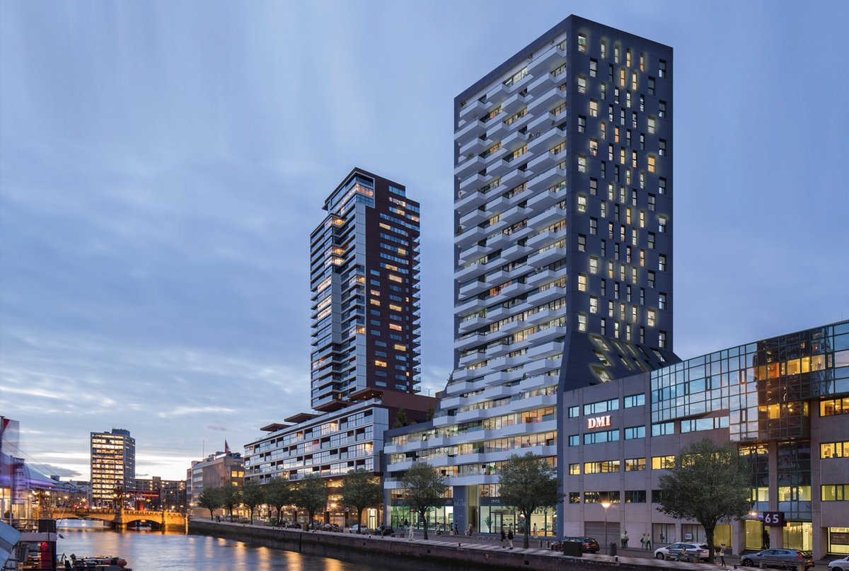 PersCBV's tweet photo. Rotterdam heeft binnen enkele jaren een geheel nieuwe skyline. Benieuwd wat er gaat komen? Je leest het hier --> https://t.co/N7zRn6DyuQ https://t.co/jGa6DHGNqb