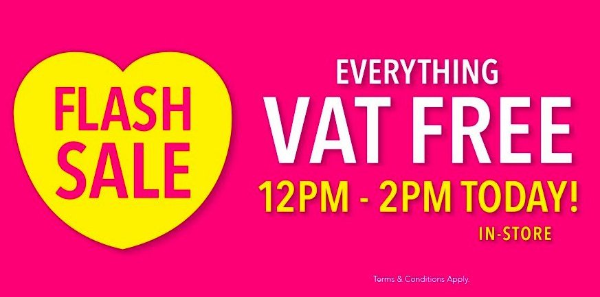 FragranceShopUK's tweet photo. ⚡️We're flashing in stores nationwide in 20 minutes⚡️ https://t.co/zDLz8QUVIi #flashsale #storenews #sale #discounts #valentinesgifts #inspo https://t.co/ssJ9GYCIIK