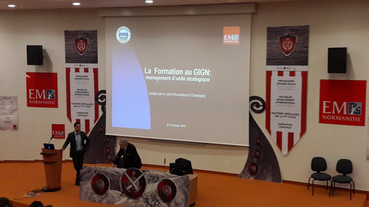 SampelClaudia's tweet image. An exceptional opportunity! Thanks @EMNormandie #ManagementConference #StrategicUnits