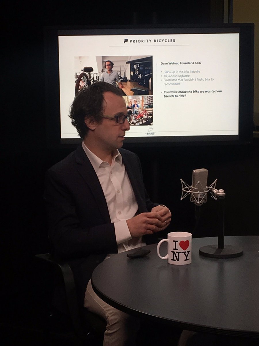 dotnycshow's tweet photo. From one pleasure to the next, founder of @ridepriority, David Weiner  #bicycle #tech #CUNY   https://t.co/lt00kMZ9rB https://t.co/5nwbL3RoeB