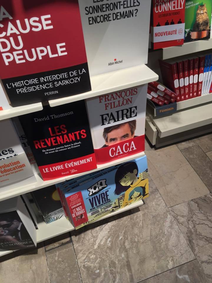 trivoallan's tweet photo. #relaish #Reims #sncf #francoisfillon #fairecaca2017 - https://t.co/tFtPDbfU9r https://t.co/AdS7AbPkNn