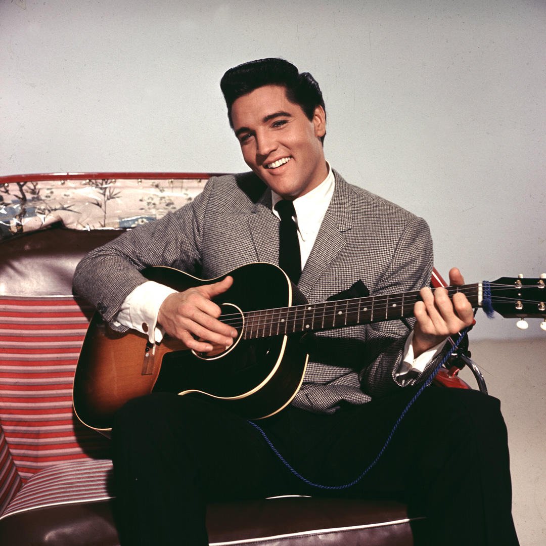 ElvisPresley's tweet photo. "Tho' we're apart, you're part of me still." #TuesdayTunes https://t.co/9H3w7jZDaU