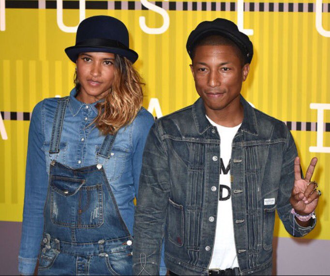 Love_AlliC's tweet photo. Congratulations #HelenLasichanh & @Pharrell on the arrival of your triplets!!! ๐ถ๐ฝ๐ถ๐ฝ๐ถ๐ฝ #newbabies #3TimesTheFun #parents https://t.co/XvS7L8o5Si