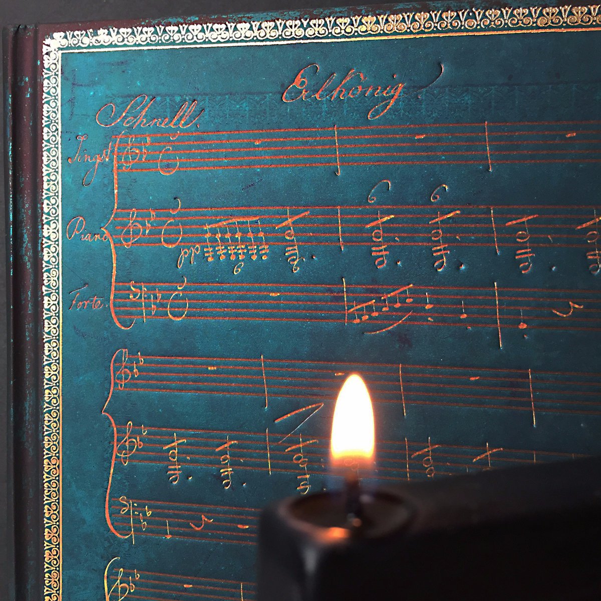 paperblanks's tweet image. Happy birthday to the newest artist to get the #EmbellishedManuscript treatment! Follow Paperblanks on Snapchat for a closer look. #Schubert