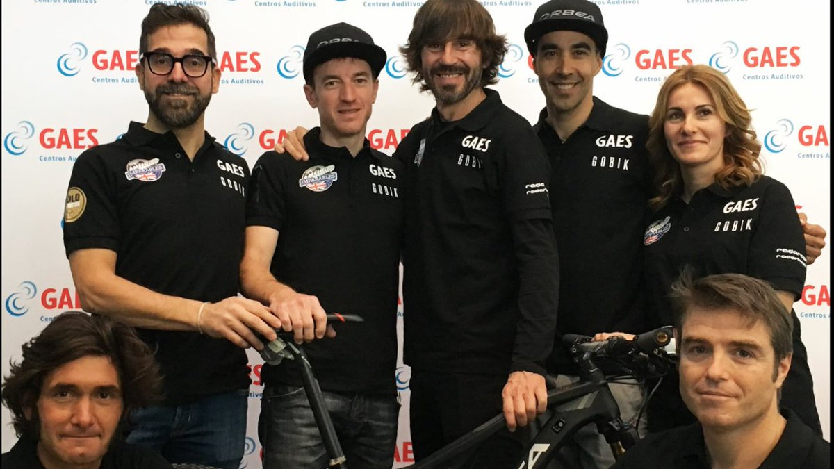 Habemus team Imparables for @ThePioneerNZ . @Javi_Sancho fichado como director deportivo en la distancia. 🙌✌️️