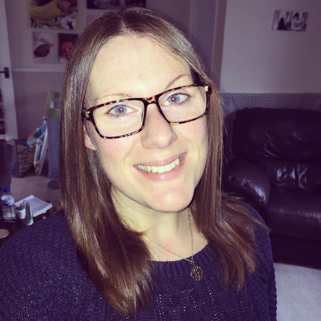 lucybishop2012's tweet image. No make up but I have bathed, washed &amp;amp; straightened my new shorter hair &amp;amp; cleared loads of my to do list! #miniwin …