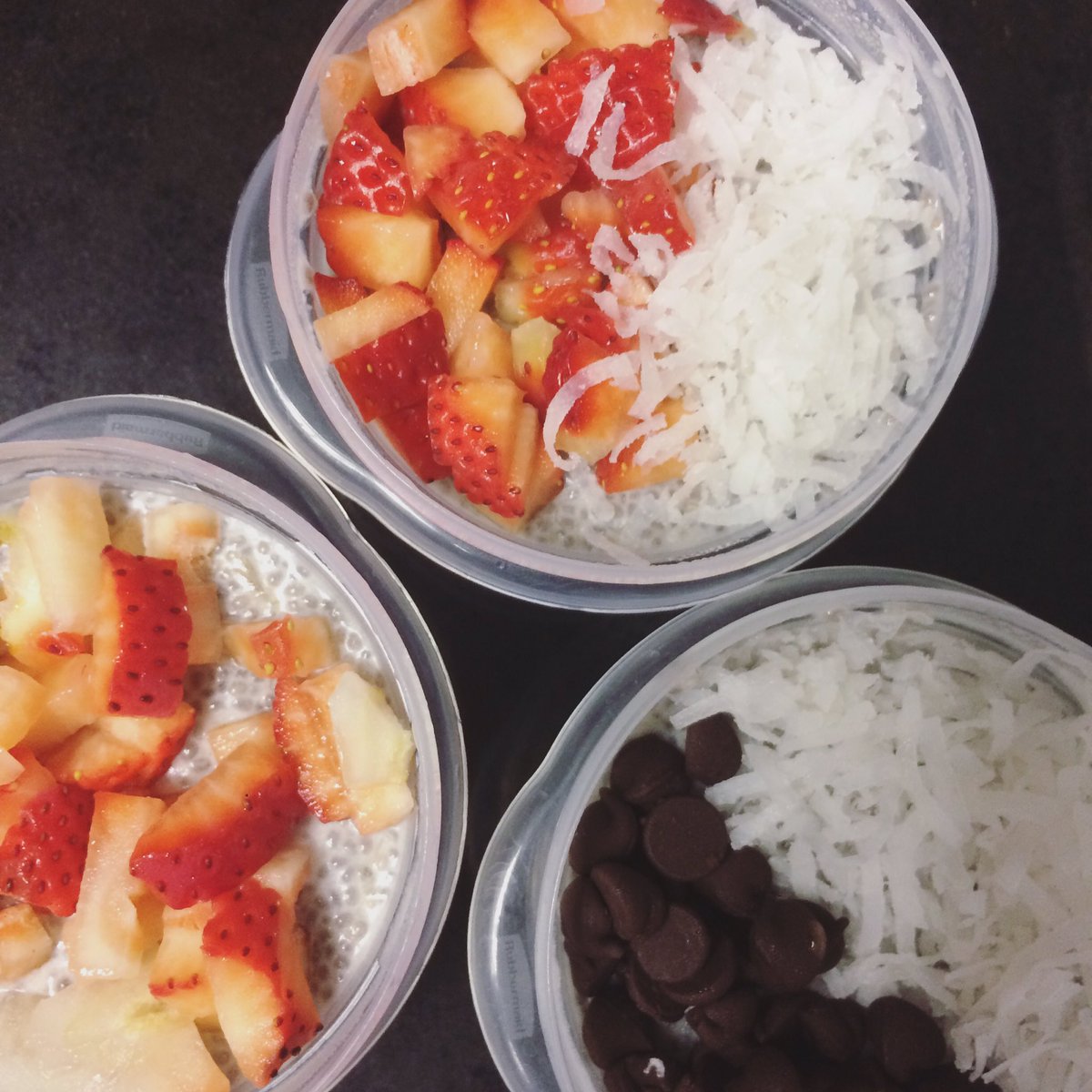 MamaEnApuros507's tweet photo. #ChiaSeedPudding de desayuno para la familia
Receta de #HoneySuckleCatering 
#SOSMamaEnApuros #BloggerMom #MamaBlogger #ChefAna #VidaDeMadre https://t.co/yb5RkH1nUX