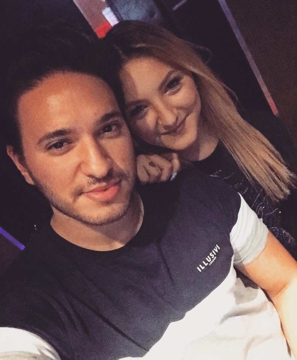 Två favoriter! <a href="/imjmichaels/">julia michaels</a> &amp; <a href="/JonasBlue/">Jonas Blue</a> 😍😍