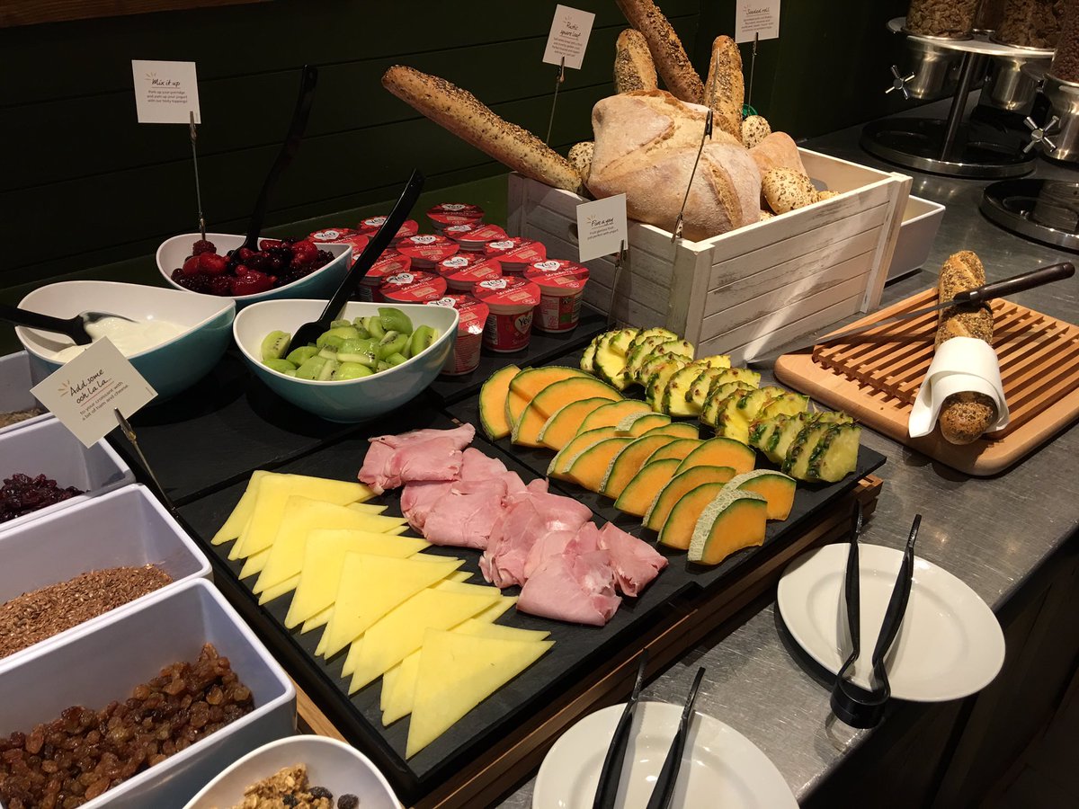 Foday Dan Barrow (@danfbarrow3) on Twitter photo 