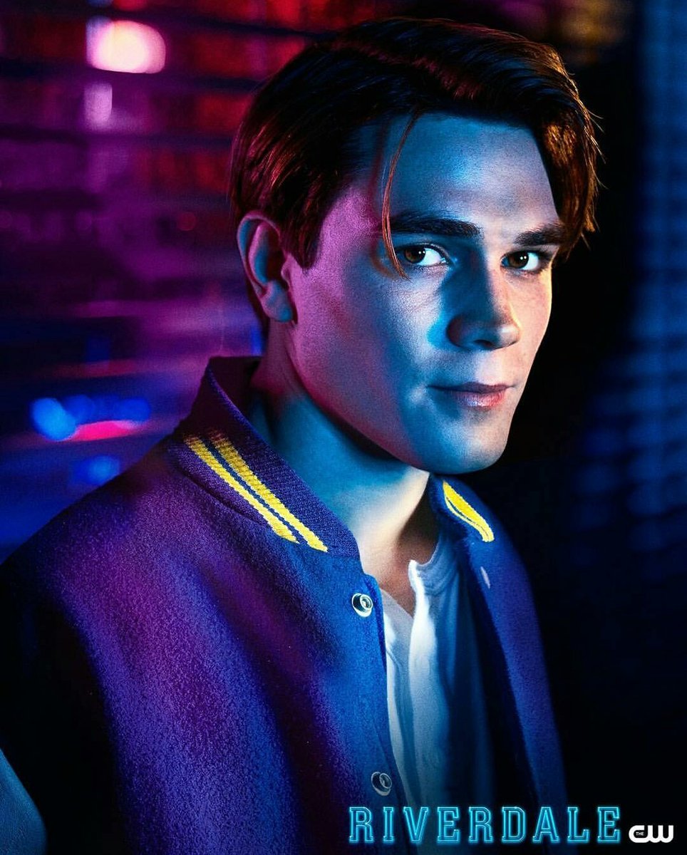 Ｅｎ <a href="/sickofshitrol/">hasta otra 💙</a> ｂｕｓｃａｍｏｓ
Personajes de Riverdale.
¿RT?