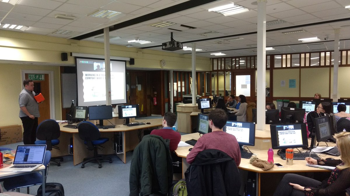 elearningbakery's tweet photo. @STPConnect masterclass for #LeedsUni #LeedsCTS by Raisa McNab &amp; @ryanbury92 has everything: CAT, MT, Speech Rec, PM. Brilliant, TY! #xl8 https://t.co/h6eyvHGSoG