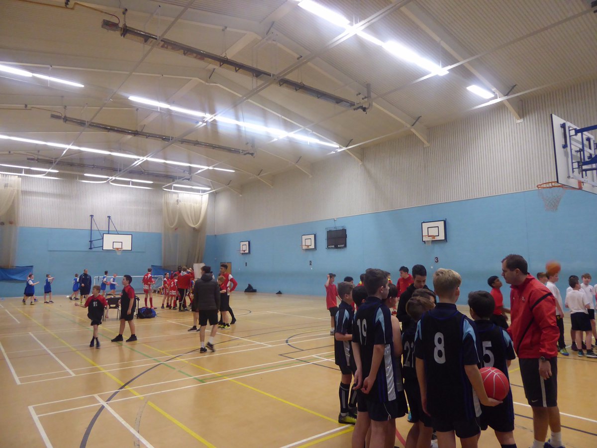 TMiddlecottPE's tweet photo. Good Luck to the Year 7 boys who are about to start their 3 v 3 Basketball Tournament here at TMA. #timetoshine #goTMA https://t.co/zC9z8tFXdp