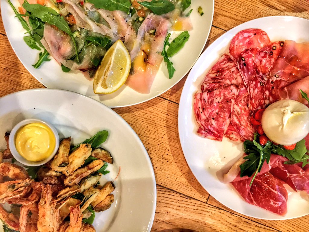 The_HoroScoop's tweet photo. Spoiled for choice at our R&amp;B Team lunch@TheosSItalian @IndigoLdnKen with @sburdess @renevancamp @jkgrowls #italianfood #Foodiechats #Foodie https://t.co/KUY1BTFfcq