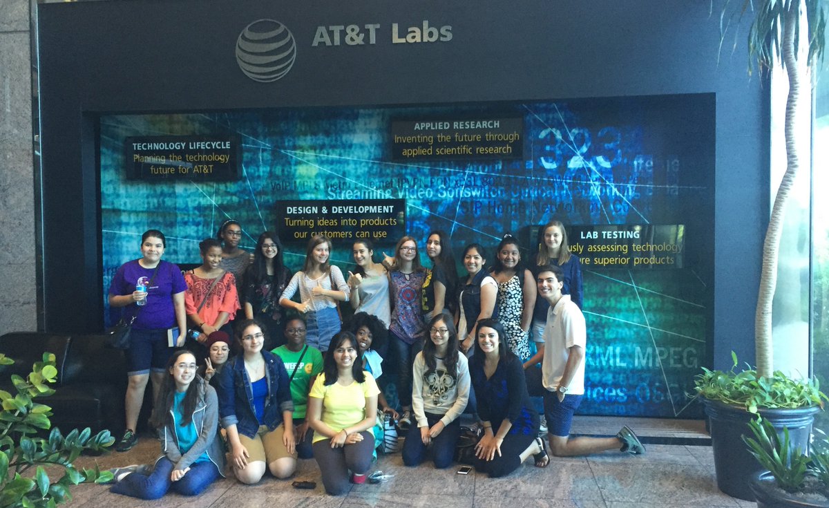 ATTimpact's tweet photo. Tonight we will discuss the tech pipeline w/ @Udacity @GirlsWhoCode @BlackGirlsCode @FastForward &amp; @ATTShape. #ATTimpact #ATTShape https://t.co/JxBQ0V7JyT