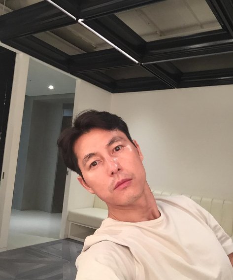 여러분. 저는 강의서를 준비하느라 늦은시간에도 회사에 나와있는중입니다^^
자존심, 정의, 소신을 위한 <더킹 한국사> 뽜이팅!!