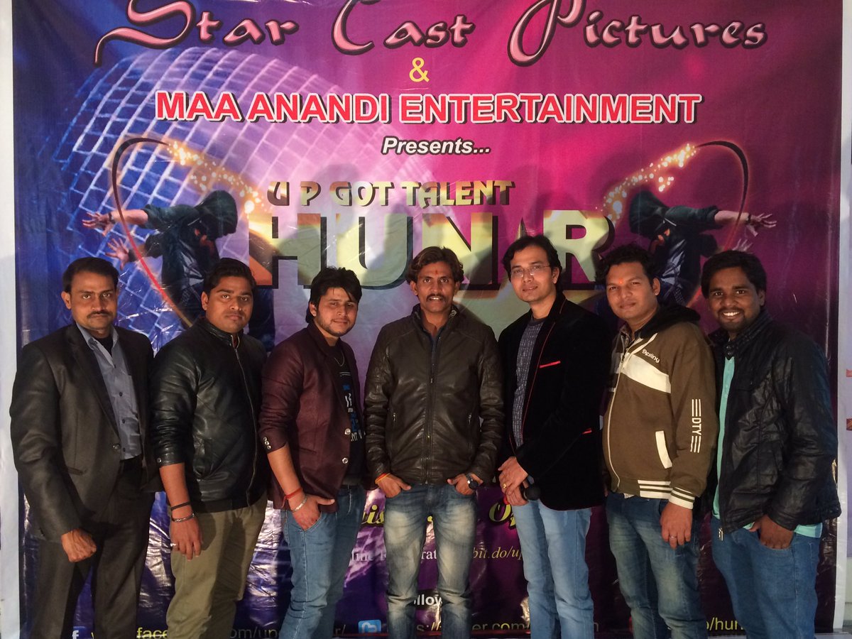 Maaanandi11's tweet image. HUNAR UP Got Talent (Team) First Audition Completed at Gomti Nagar Lucknow