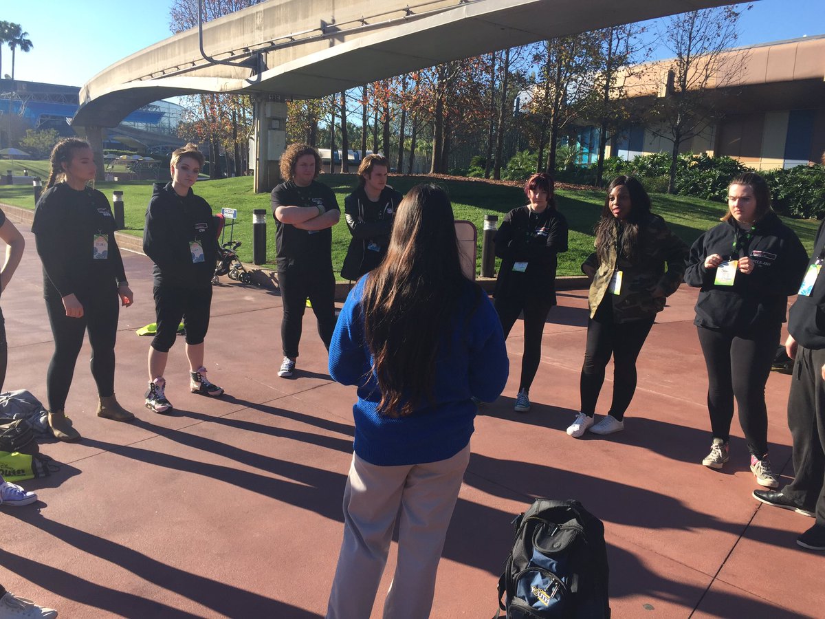 2nd year students in #disney #youtheducationseries at Epcot today <a href="/ReadingRep/">Reading Rep Theatre</a> <a href="/Activate_Learn/">Activate Learning</a> <a href="/ReadingCollege/">Hella Mende👩🥖</a>