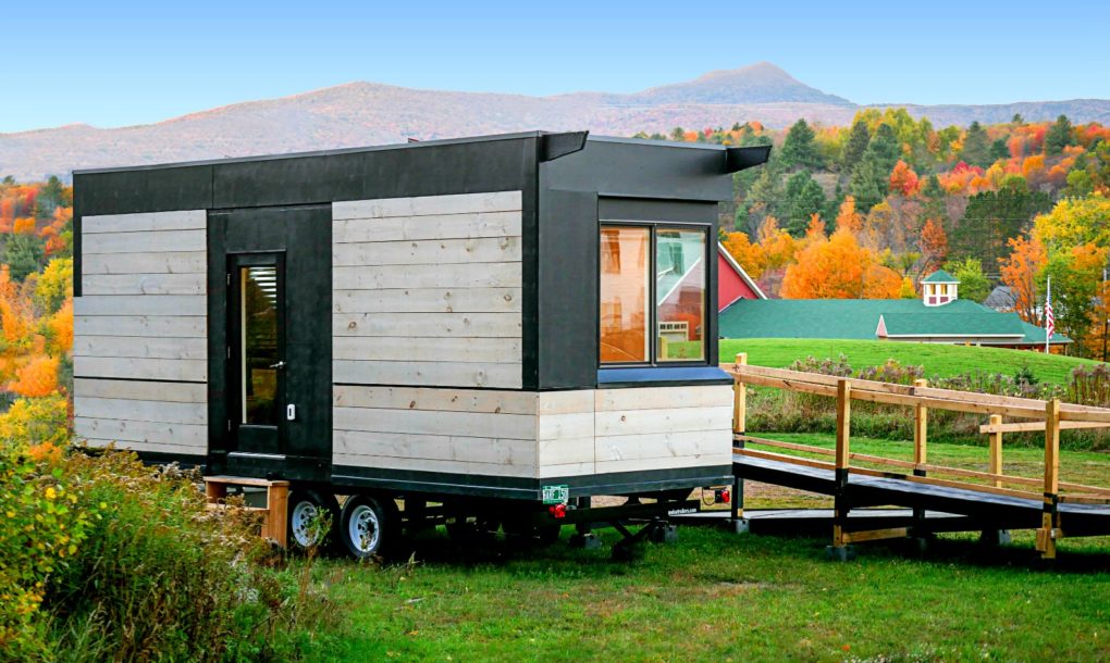 inhabitat's tweet photo. #Wheelchair friendly #tinyhouse proves #universaldesign can be cool https://t.co/GW58OM6T7t #WheelPad https://t.co/5OFYK3WqZc