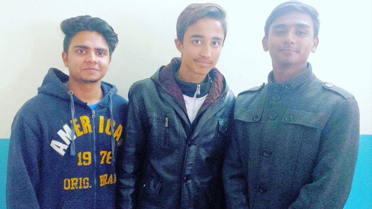three_villains's tweet photo. #ThreeVillains
#Reunion 😍😎💪✌ https://t.co/Nrml1sw1uu