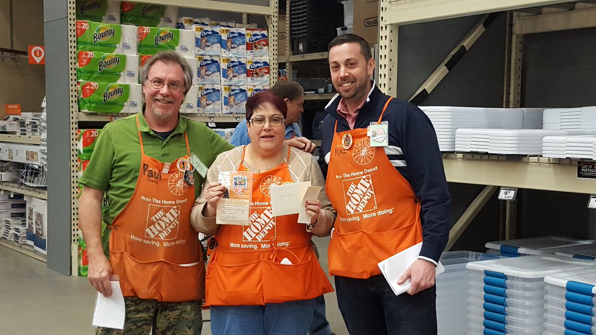 jenns2614's tweet photo. #1 Flooring sales Specialist in the district!!! Congrats to Priscilla on an amazing job! #specialtytuesday https://t.co/K05YWvVm4k