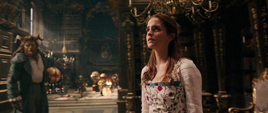 Diz 美女と野獣 アニメ版知ってる人は再現度高すぎる って思いますよね 図書館のシーンも初めて一緒に食事 をしてスプーンが使えない野獣が可愛かったり 雪合戦のシーンで恋が芽生え そしてあの伝説のシーン こんなに再現できるものなんだ と Diz 美女と野獣 アニメ版知ってる人は再現度高すぎる って思いますよね 図書館のシーンも初めて一緒に食事 をしてスプーンが使えない野獣が可愛かったり 雪合戦のシーンで恋が芽生え そしてあの伝説のシーン こんなに再現できるものなんだ と