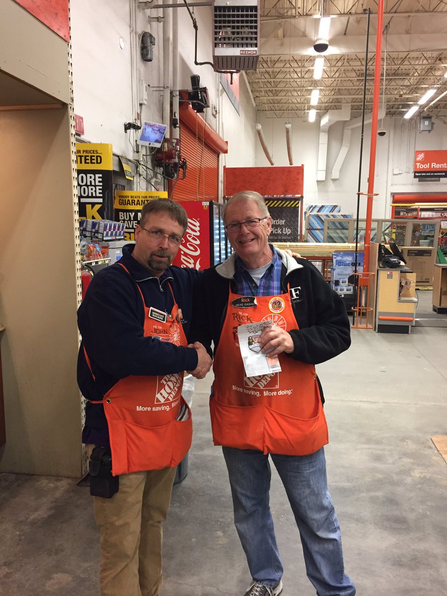 SteveGo56648603's tweet photo. Buckley living core values, Megan triple bronze award, and Rick platinum award. @ThaneTHD @Fuller10j @Nichole_Hd @brianwebber3655 #3629#248 https://t.co/2Oy26G2BdL