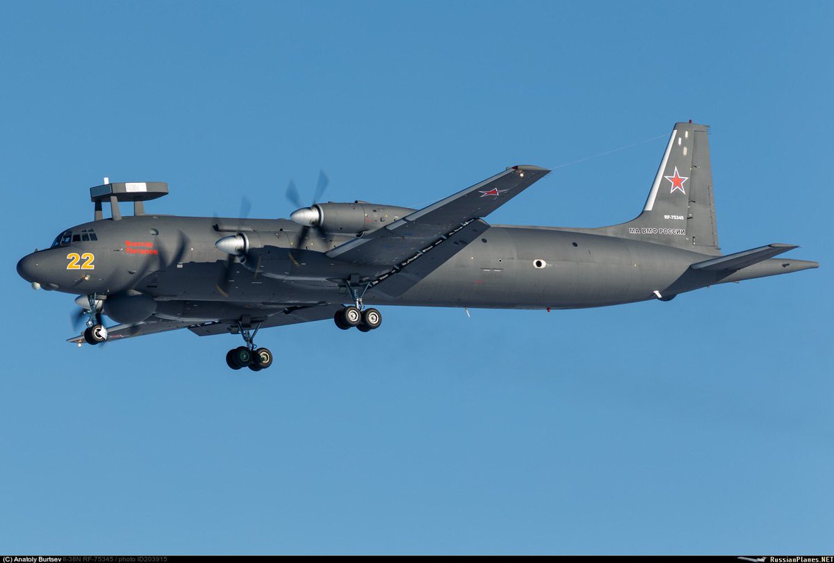 طائرة محدثة مضادة للغواصات تدخل الخدمة في روسيا C3gwQc4WEAAJTus